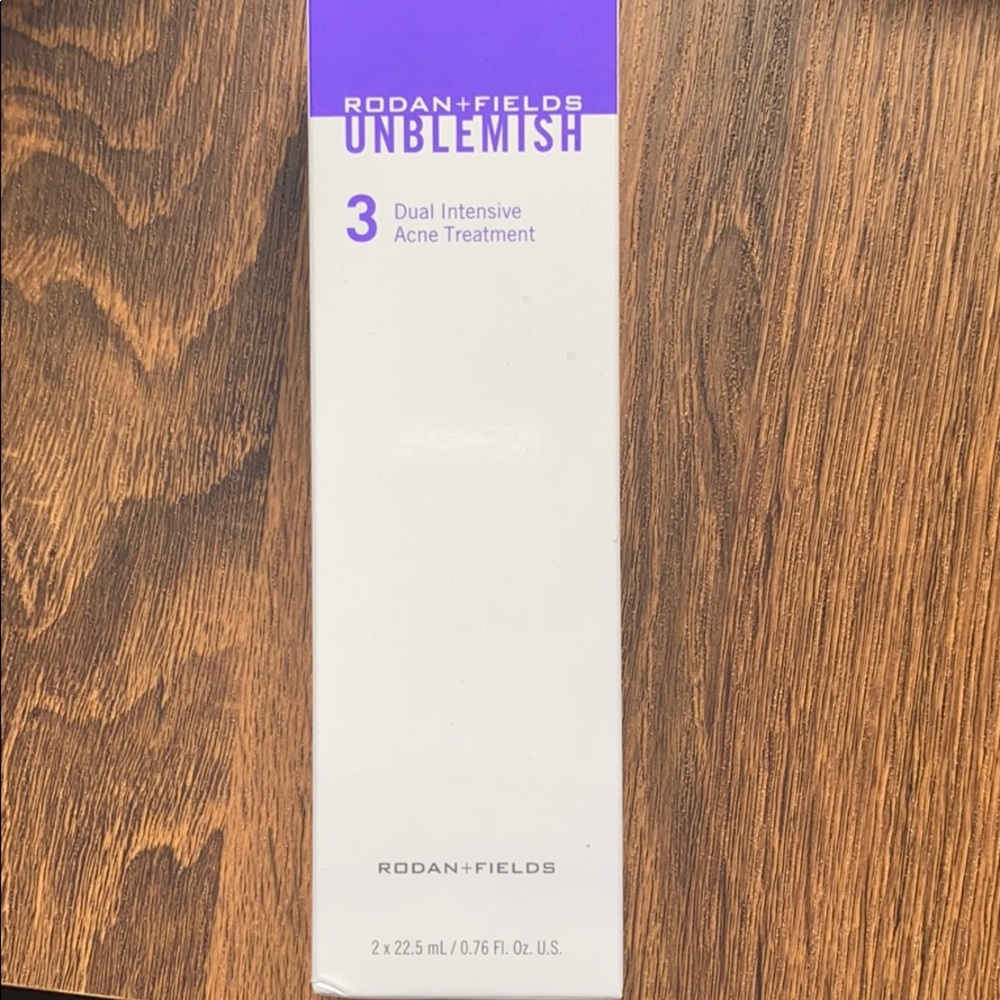 Rodan + Fields Unblemish Step 3 Acne Treatment
